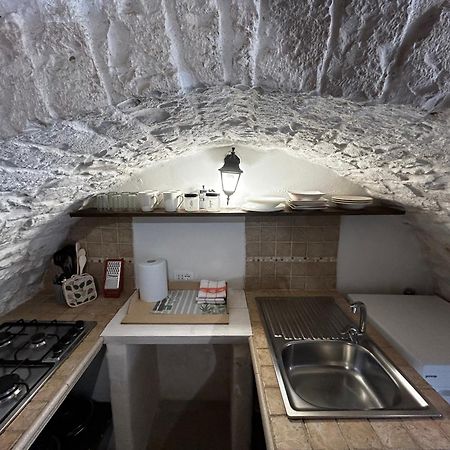 אוסטוני La 9 Guest House מראה חיצוני תמונה